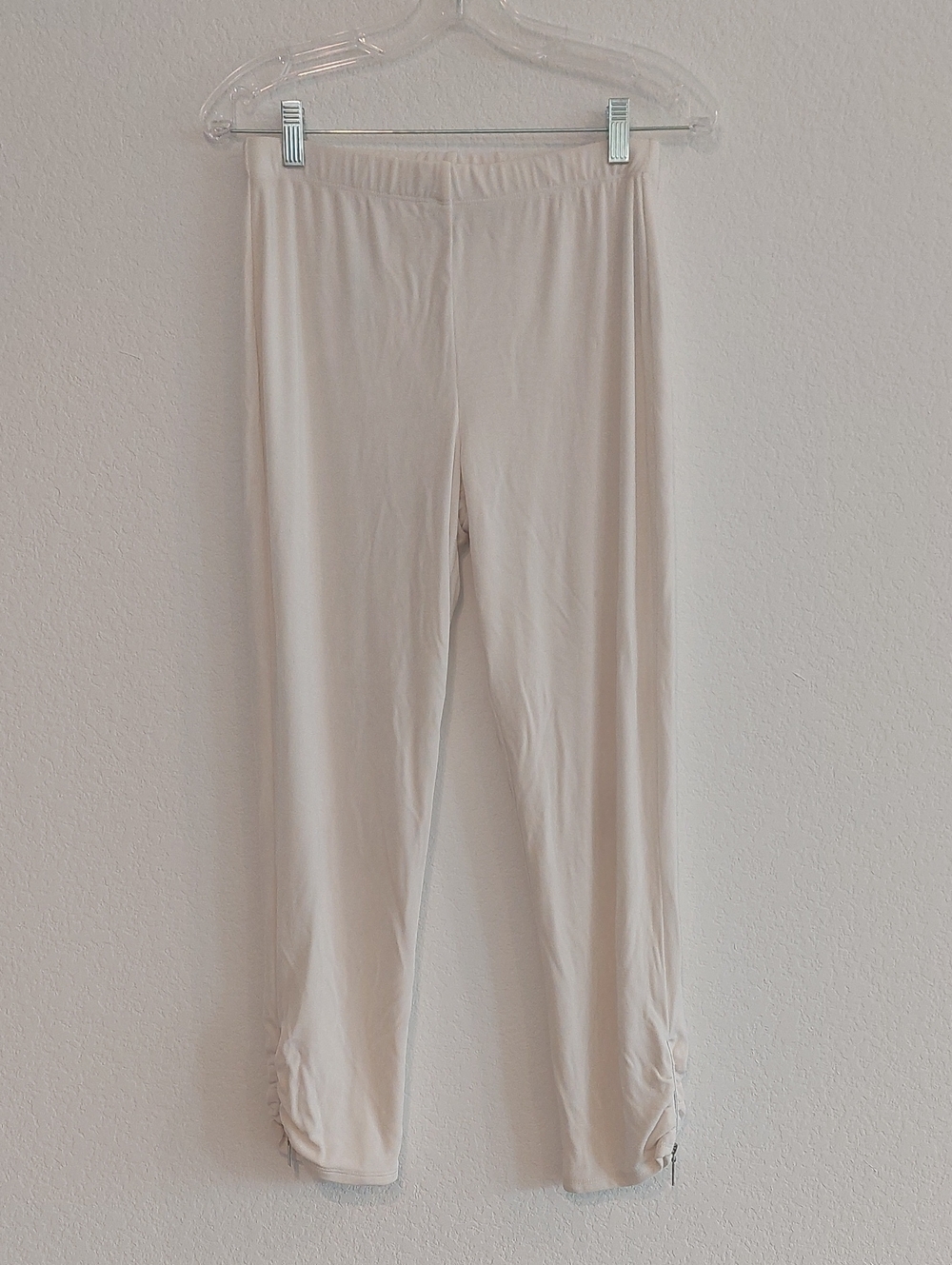 CHICO'S TRAVELERS Crop White Lined Ankle Pants NWOT